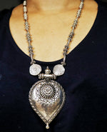 Load image into Gallery viewer, Handcrafted German Silver betel leaf shape necklace
