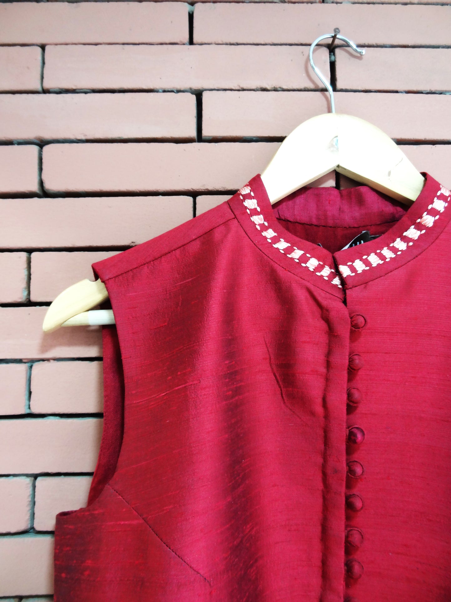 Nakshi Hand Embroided Maroon Coloured Dupion Silk Women's Nehru Jacket With Pockets & Lining Details