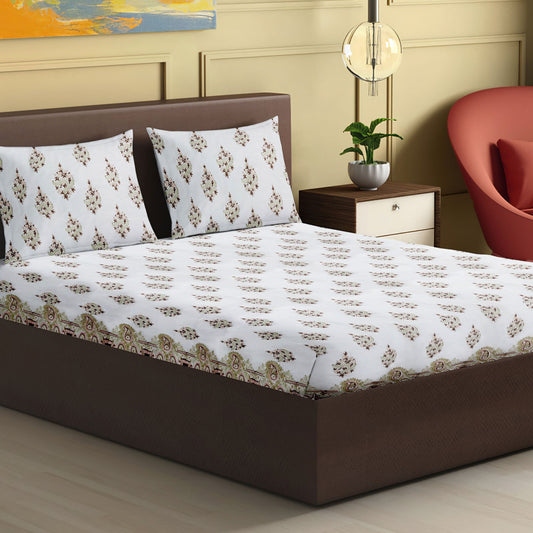 Nakshi 100% Handmade  Paisley  Pattern sanganeri Block Print King Size Bedsheets comes  with 2 Pillow covers