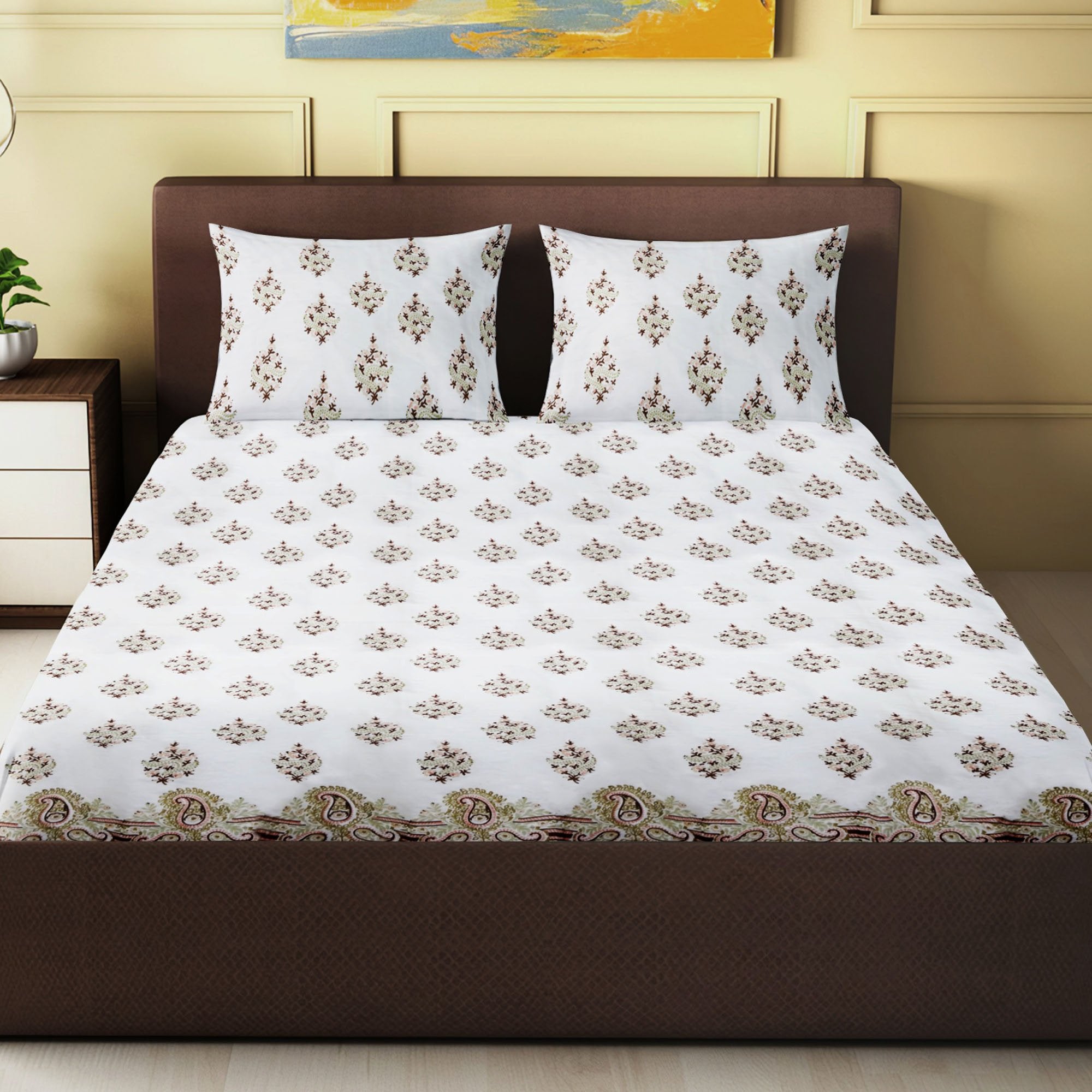 100% Handmade  Paisley  Pattern sanganeri Block Print King Size Bedsheets comes  with 2 Pillow covers