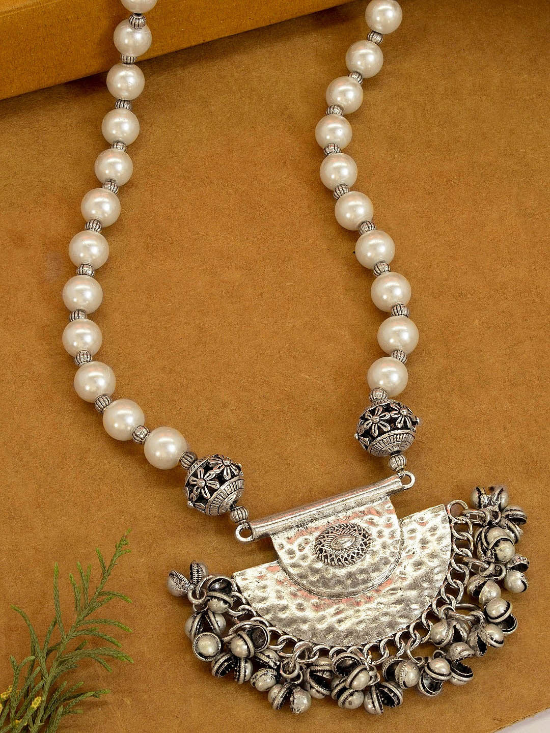 Handcrafted German Silver & Art Pearl Fan shape Floral shape necklace