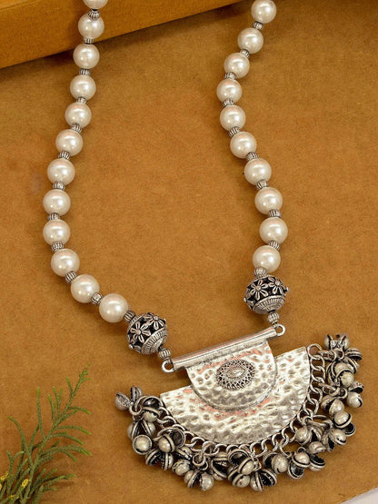 Nakshi Handcrafted German Silver & Art Pearl Fan Shape Floral Shape Necklace