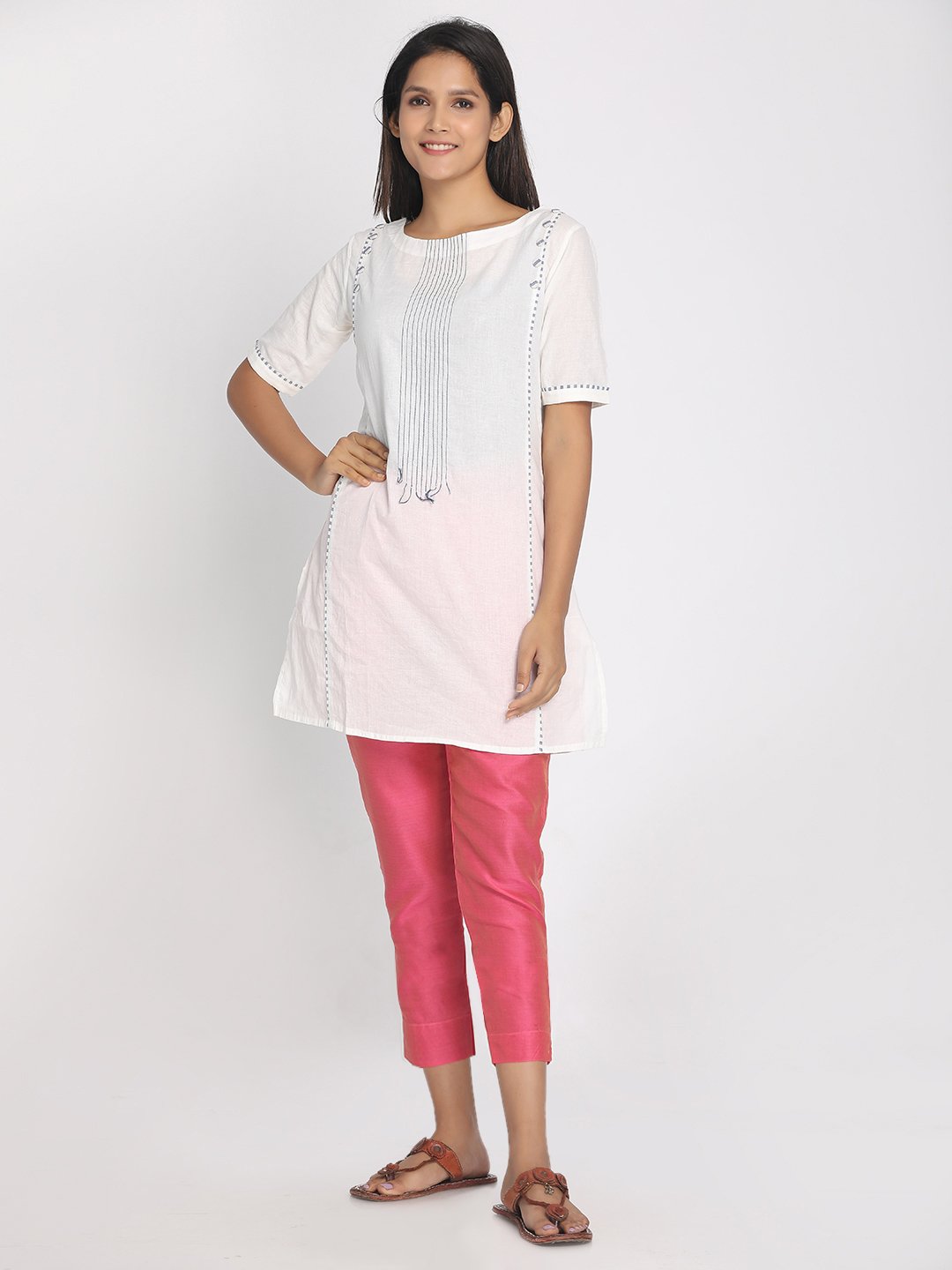 Nakshi Pure Chanderi Pink Solid Cropped Pant