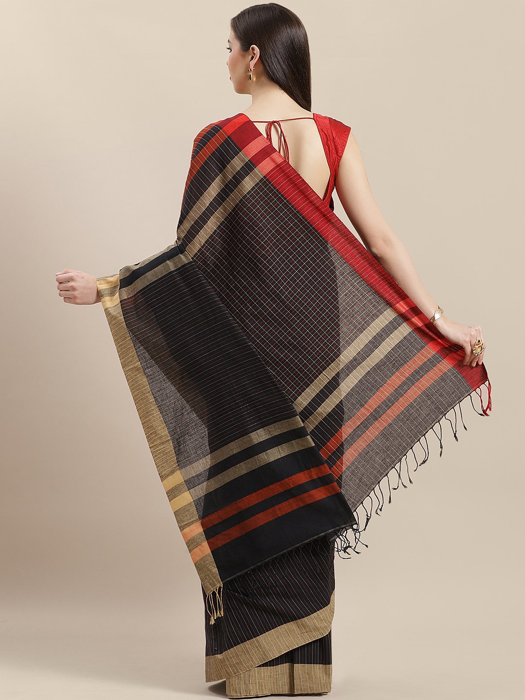 Nakshi Black Hand Woven Cotton Checked Jamdani Saree